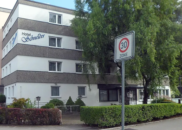 Hotel Schneider *